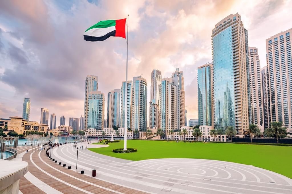 حصاد 2024.. الاقتصاد الإماراتي يعزز مكاسبه ويرسخ تنافسيته العالمية 1 حصاد 2024.. الاقتصاد الإماراتي يعزز مكاسبه ويرسخ تنافسيته العالمية