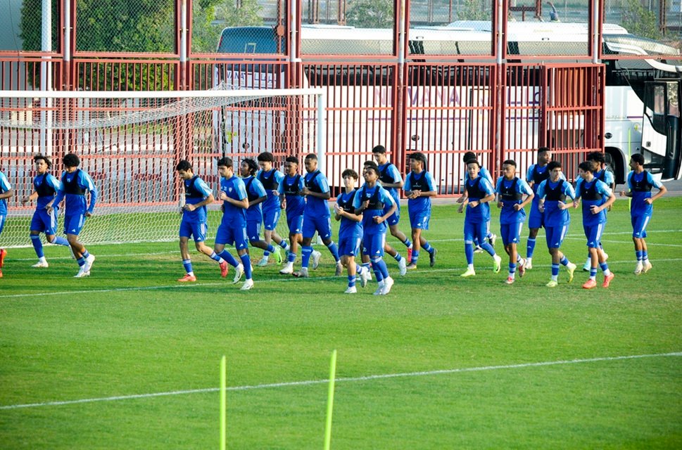 أبيض الناشئين يبدأ إعداده في أبوظبي استعداداً لكأس آسيا 1 أبيض الناشئين يبدأ إعداده في أبوظبي استعداداً لكأس آسيا