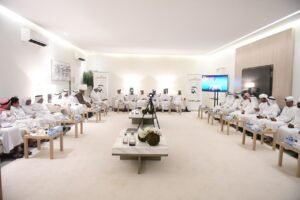 شرطة أبوظبي تنظم مجلس "مجتمع أبوظبي.. شوركم يهمنا"