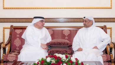 حاكم الفجيرة يطلع على ملف التوطين وبرامج وزارة الموارد البشرية والتوطين