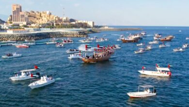 مسيرة بحرية ضخمة في دبا الفجيرة احتفالا بـ "عيد الاتحاد الـ53"