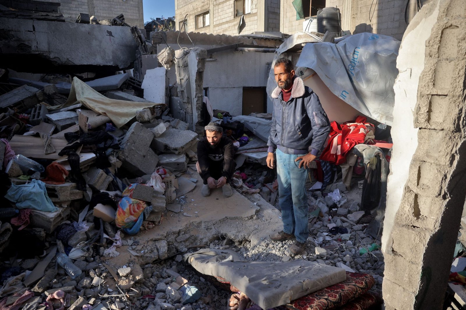 48 شهيدا في مجزرتين إسرائيليتين بغزة 1 48 شهيدا في مجزرتين إسرائيليتين بغزة