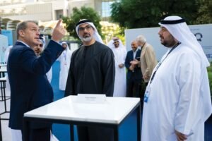 خالد بن محمد بن زايد يشهد افتتاح الدورة الثالثة من "أسبوع أبوظبي المالي"