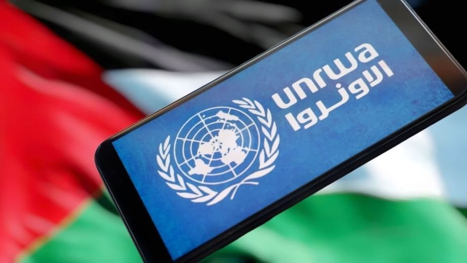 الأونروا: أطفال غزة يتجمدون بسبب البرد ونقص المأوى 1 الأونروا: أطفال غزة يتجمدون بسبب البرد ونقص المأوى