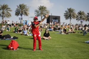 تلة أبوظبي: وجهة عشاق الفورمولا1 في حلبة مرسى ياس