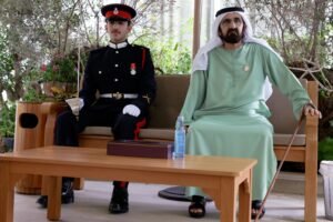 نائب رئيس الدولة يلتقي محمد بن راشد بن محمد بن راشد ويهنئه بالتخرج بتفوق من أكاديمية ساندهيرست العسكرية
