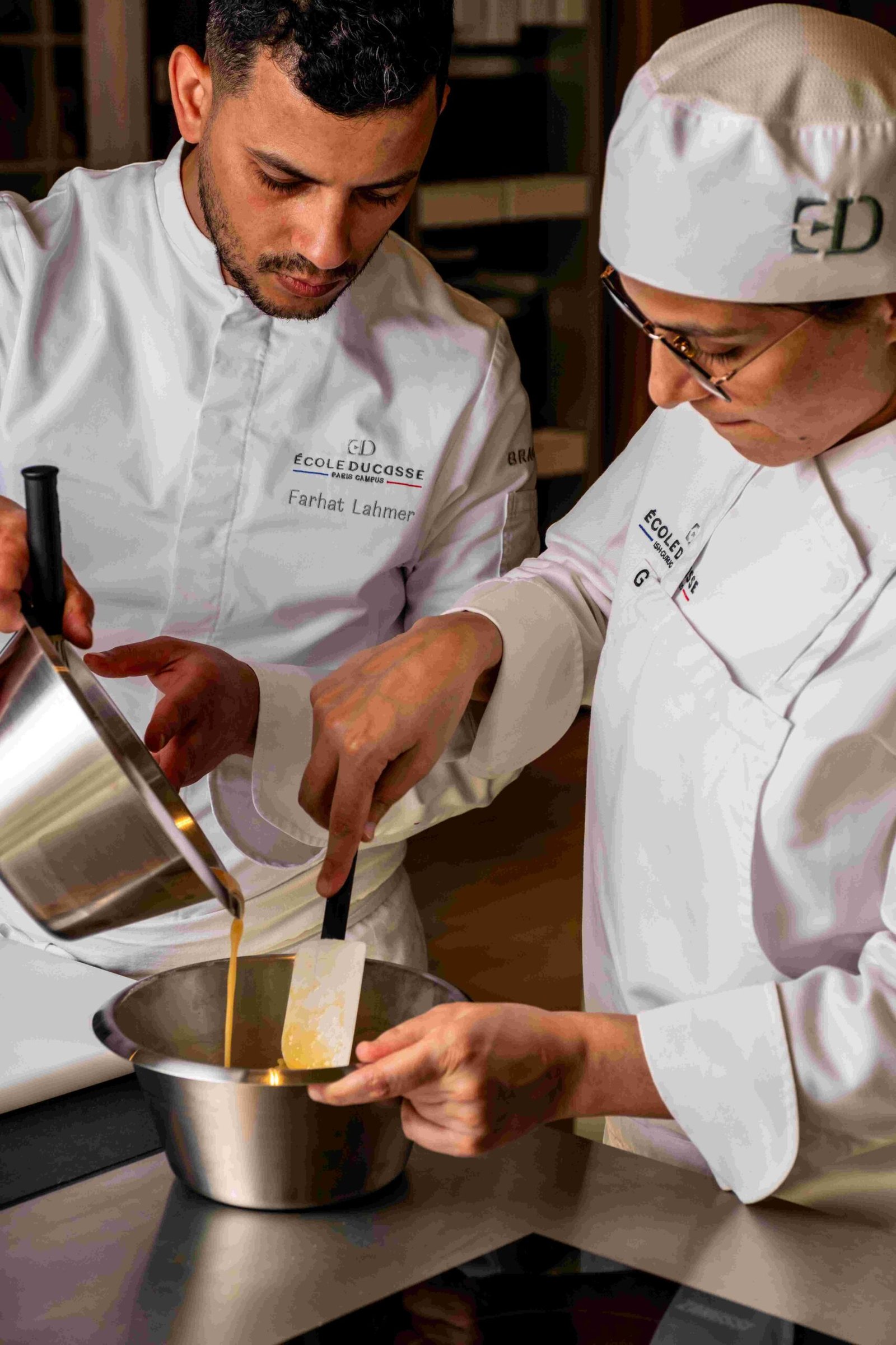إطلاق حصص طهي احتفالية في استوديو "إيكول دوكاس" أبوظبي لموسم الأعياد 1 إطلاق حصص طهي احتفالية في استوديو "إيكول دوكاس" أبوظبي لموسم الأعياد