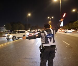 شرطة أبوظبي تحرر 670 مُخالفة مرورية لغير الملتزمين بإرشادات احتفالية عيد الاتحاد الـ 53