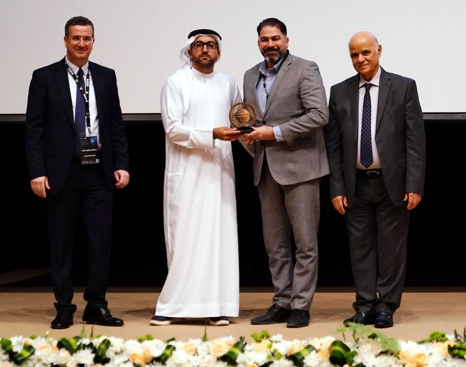 جامعة الشارقة تستعرض أحدث الاكتشافات في الحوسبة السحابية والبيانات الضخمة 1 جامعة الشارقة تستعرض أحدث الاكتشافات في الحوسبة السحابية والبيانات الضخمة