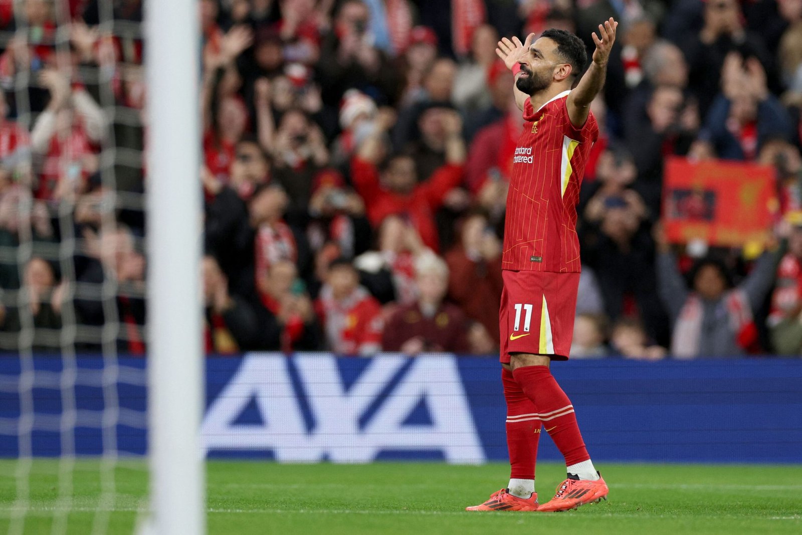 ليفربول يفوز على مانشستر سيتي ويعزز صدارته للدوري الإنجليزي 1 ليفربول يفوز على مانشستر سيتي ويعزز صدارته للدوري الإنجليزي