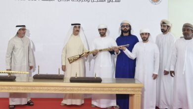 حاكم أم القيوين يشهد اليوم الختامي لمهرجان محمد بن زايد لسباقات الهجن ومزابنة الإبل