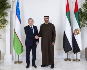 رئيس الدولة ورئيس أوزبكستان يبحثان علاقات البلدين