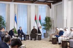 رئيس الدولة ورئيس أوزبكستان يبحثان علاقات البلدين