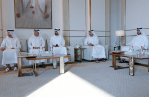 مكتوم بن محمد يلتقي الرئيس المشارك لشركة "كيه كيه آر" العالمية لمنطقة أوروبا والشرق الأوسط وأفريقيا