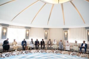 نهيان بن مبارك يستقبل رئيس وزراء غرينادا