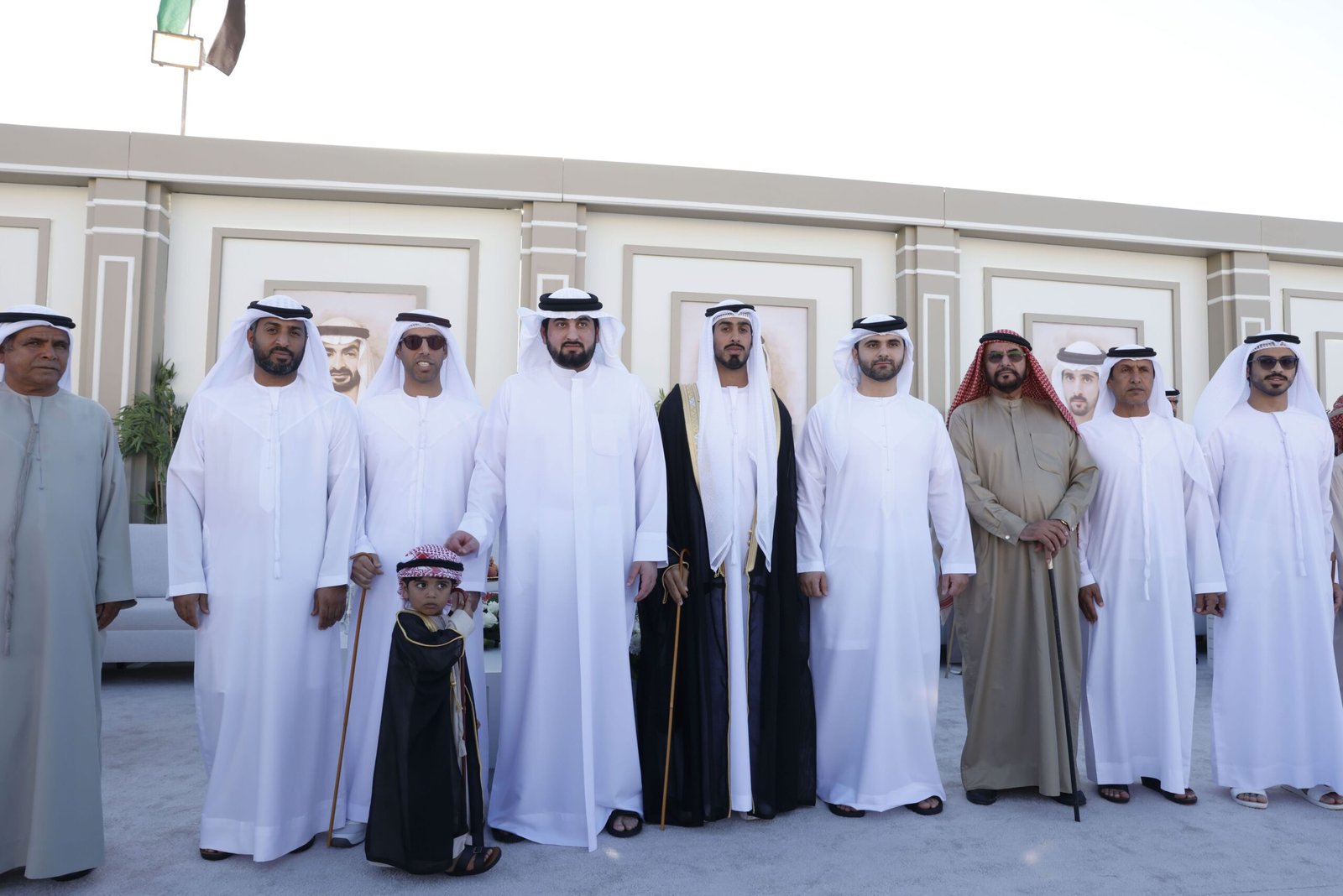 أحمد بن محمد ومنصور بن محمد يحضران أفراح المنصوري والشامسي 1 أحمد بن محمد ومنصور بن محمد يحضران أفراح المنصوري والشامسي