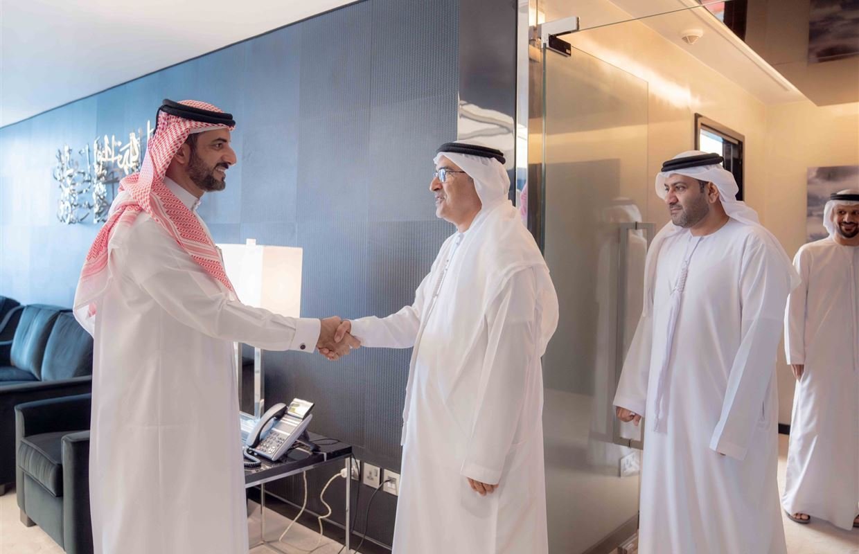 سلطان بن أحمد القاسمي يستقبل وزير العدل 1 سلطان بن أحمد القاسمي يستقبل وزير العدل