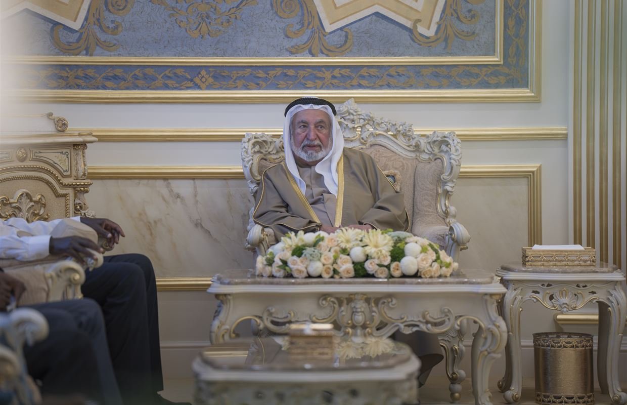 حاكم الشارقة يستقبل رئيس جمهورية أوغندا 1 حاكم الشارقة يستقبل رئيس جمهورية أوغندا
