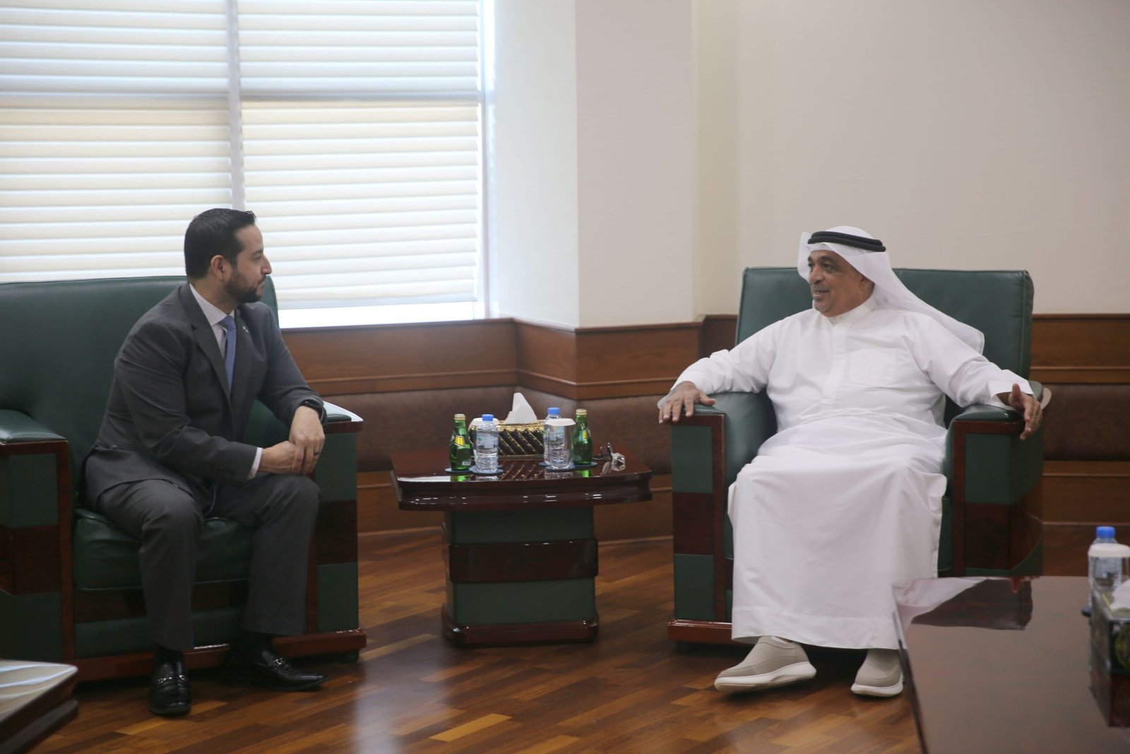 غرفة رأس الخيمة تبحث التعاون الاستثماري مع غواتيمالا 1 غرفة رأس الخيمة تبحث التعاون الاستثماري مع غواتيمالا