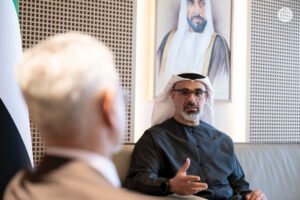 خالد بن محمد بن زايد يلتقي وزير الشؤون الخارجية الهندي