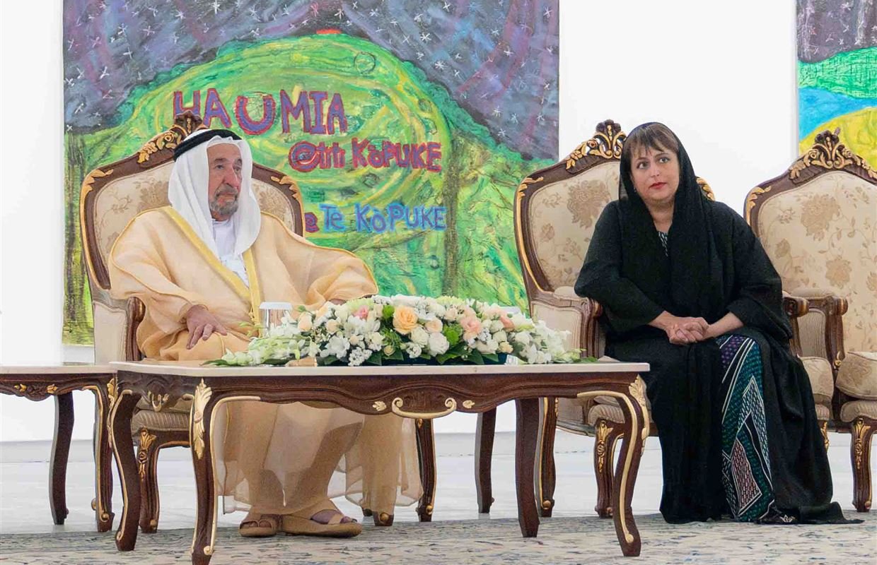 حاكم الشارقة يصدر مرسوماً أميرياً بتعيين الشيخة حور بنت سلطان القاسمي رئيسةً لحي الشارقة للإبداع 1 حاكم الشارقة يصدر مرسوماً أميرياً بتعيين الشيخة حور بنت سلطان القاسمي رئيسةً لحي الشارقة للإبداع