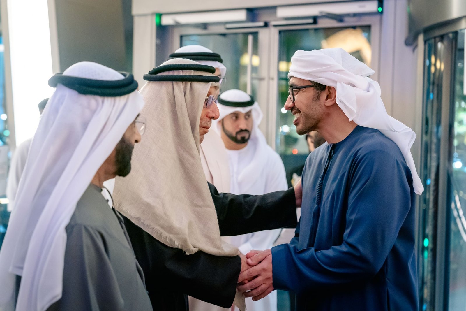 برعاية وحضور عبدالله بن زايد.. انطلاق احتفالية مئوية سلطان العويس في أوبرا دبي
