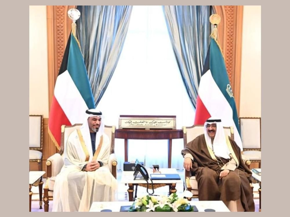 أمير الكويت يستقبل رئيس جهاز الإمارات للمحاسبة 1 أمير الكويت يستقبل رئيس جهاز الإمارات للمحاسبة