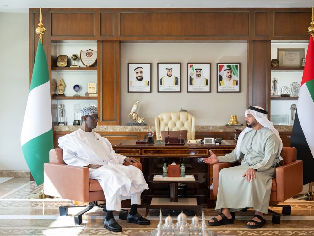 سيف بن زايد يلتقي مستشار الأمن القومي النيجيري 1 سيف بن زايد يلتقي مستشار الأمن القومي النيجيري