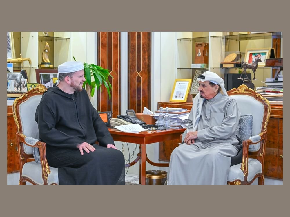 حميد بن راشد يستقبل القارىء إبراهيم بكير ضيف برنامج "المسجد العامر" 1 حميد بن راشد يستقبل القارىء إبراهيم بكير ضيف برنامج "المسجد العامر"