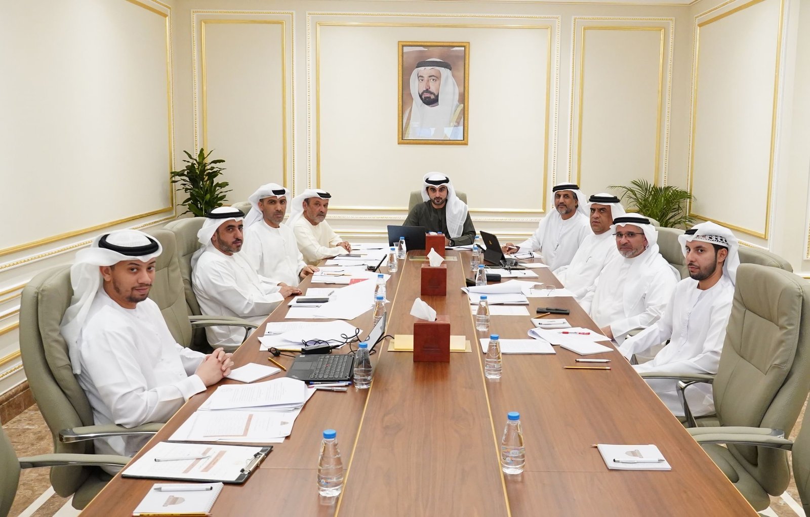 لجنة بـ"استشاري الشارقة" تناقش مشروع قانون ضريبي 1 لجنة بـ"استشاري الشارقة" تناقش مشروع قانون ضريبي