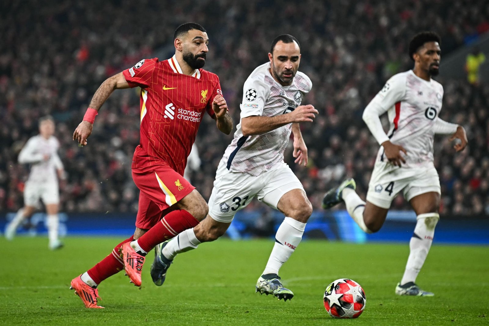 دوري أبطال أوروبا.. المنافسة تشتعل للتأهل قبل الجولة الأخيرة 1 دوري أبطال أوروبا.. المنافسة تشتعل للتأهل قبل الجولة الأخيرة