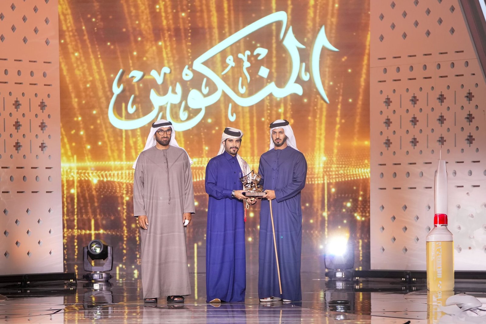 تتويج راشد آل جميان من السعودية بلقب "فارس المنكوس" 1 تتويج راشد آل جميان من السعودية بلقب "فارس المنكوس"