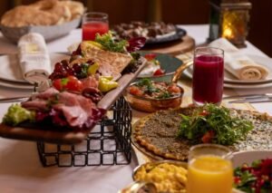 اكتشف جوهر رمضان الفضيل: إفطار وسحور وإقامة فاخرة في إنتركونتيننتال أبوظبي وإنتركونتيننتال ريزيدنسز