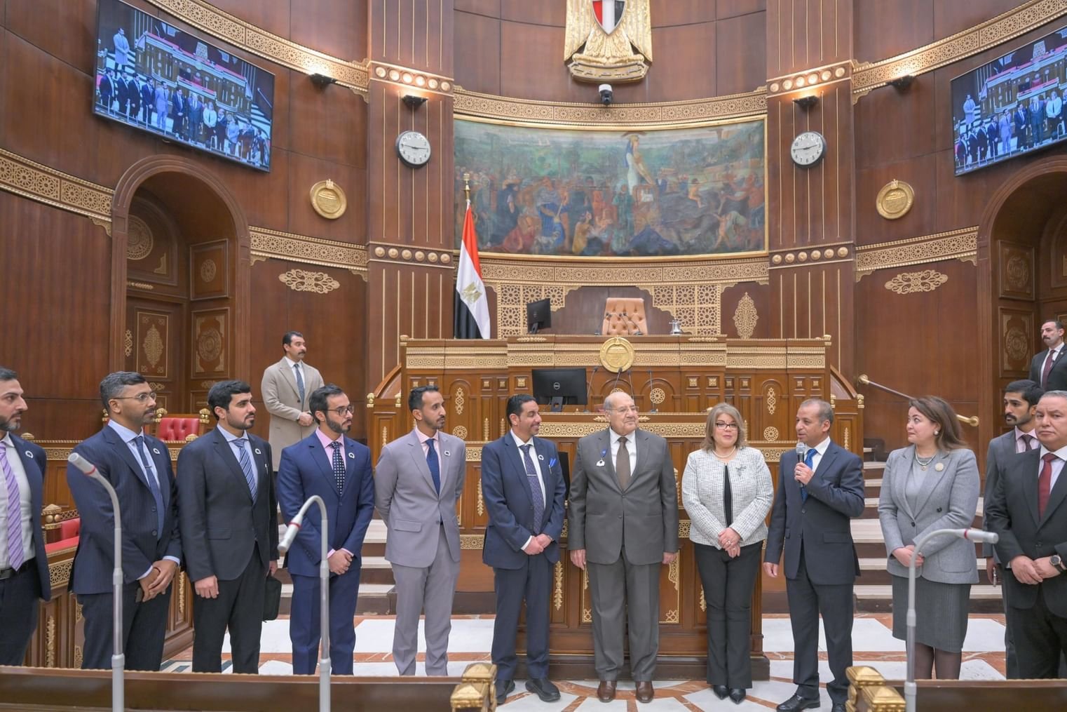 "تريندز" و"الشيوخ المصري" ينظمان جلسة نقاشية عن الذكاء الاصطناعي 1 "تريندز" و"الشيوخ المصري" ينظمان جلسة نقاشية عن الذكاء الاصطناعي
