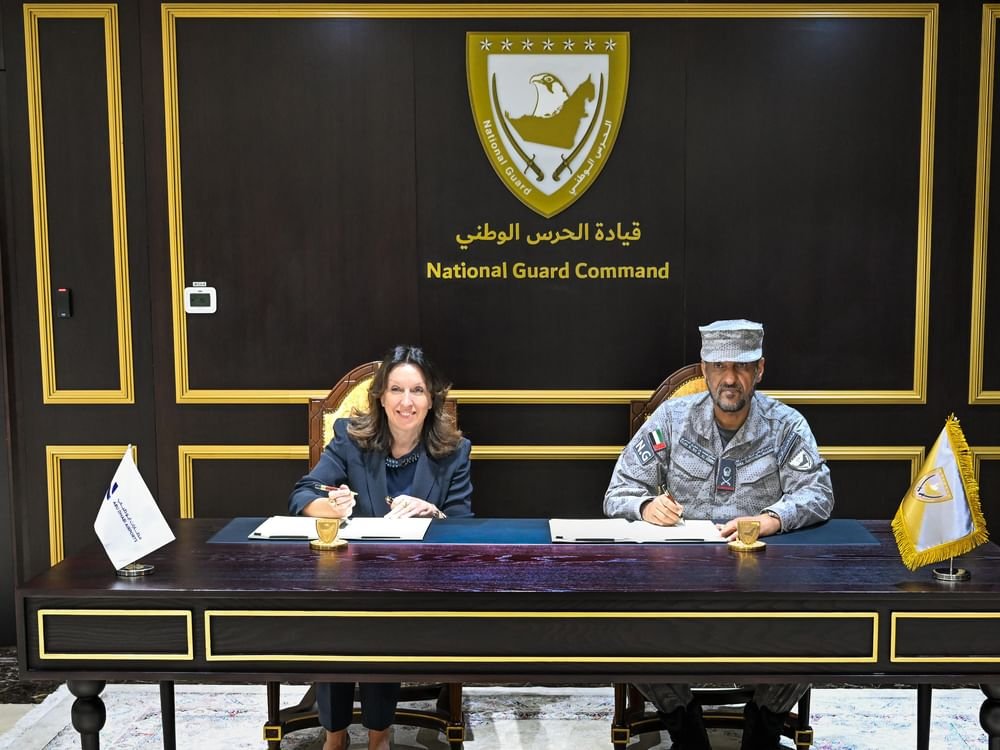 الحرس الوطني ومطارات أبوظبي يوقعان اتفاقية تعاون مشترك 1 الحرس الوطني ومطارات أبوظبي يوقعان اتفاقية تعاون مشترك