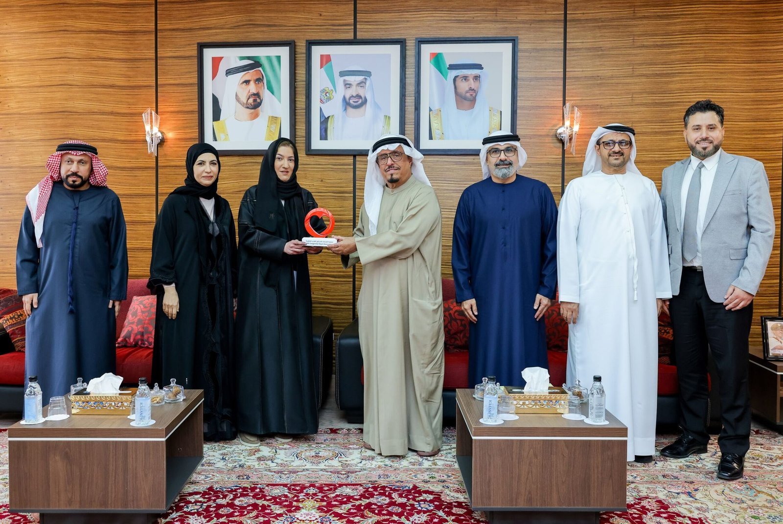 الفريق ضاحي خلفان يلتقي وفد جمعية الإمارات لأمراض القلب الخلقية 1 الفريق ضاحي خلفان يلتقي وفد جمعية الإمارات لأمراض القلب الخلقية