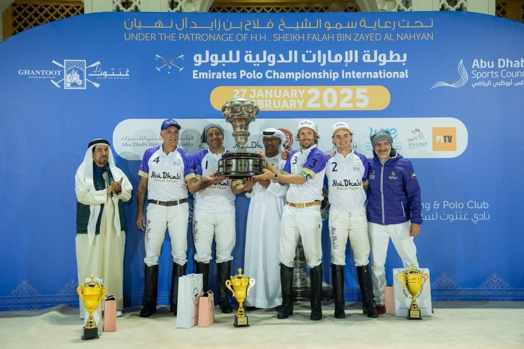 أبو ظبي يحرز لقب كأس الإمارات الدولية للبولو 1 أبو ظبي يحرز لقب كأس الإمارات الدولية للبولو