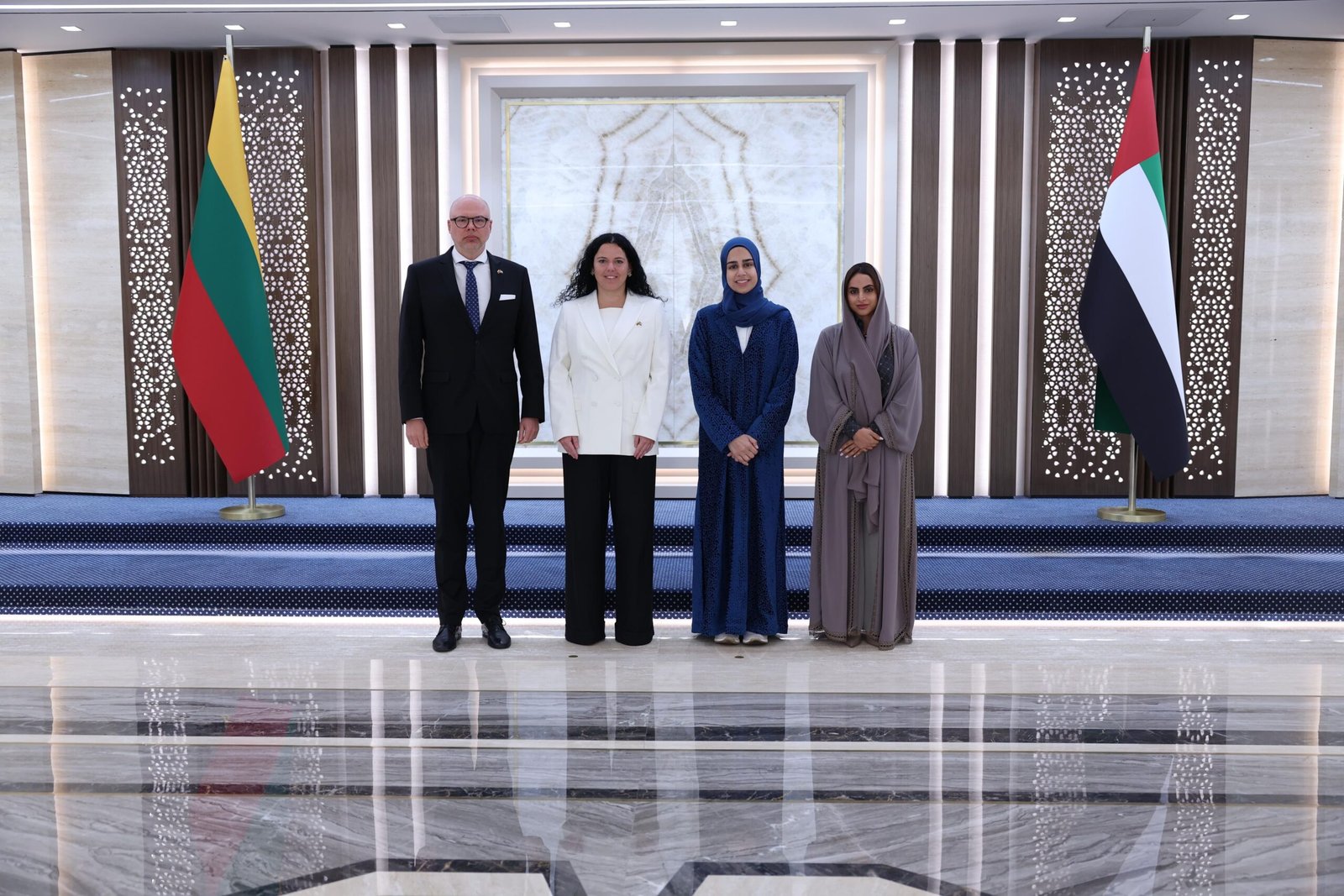 "الصداقة البرلمانية الإماراتية الأوروبية" تبحث التعاون مع البرلمان الليتواني 1 "الصداقة البرلمانية الإماراتية الأوروبية" تبحث التعاون مع البرلمان الليتواني