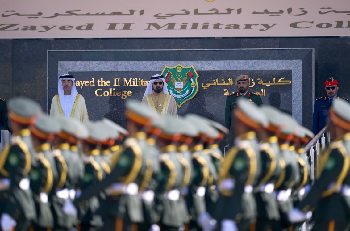 محمد بن راشد يشهد تخريج الدورة الـ49 من المرشحين الضباط في كلية زايد الثاني العسكرية 1 محمد بن راشد يشهد تخريج الدورة الـ49 من المرشحين الضباط في كلية زايد الثاني العسكرية