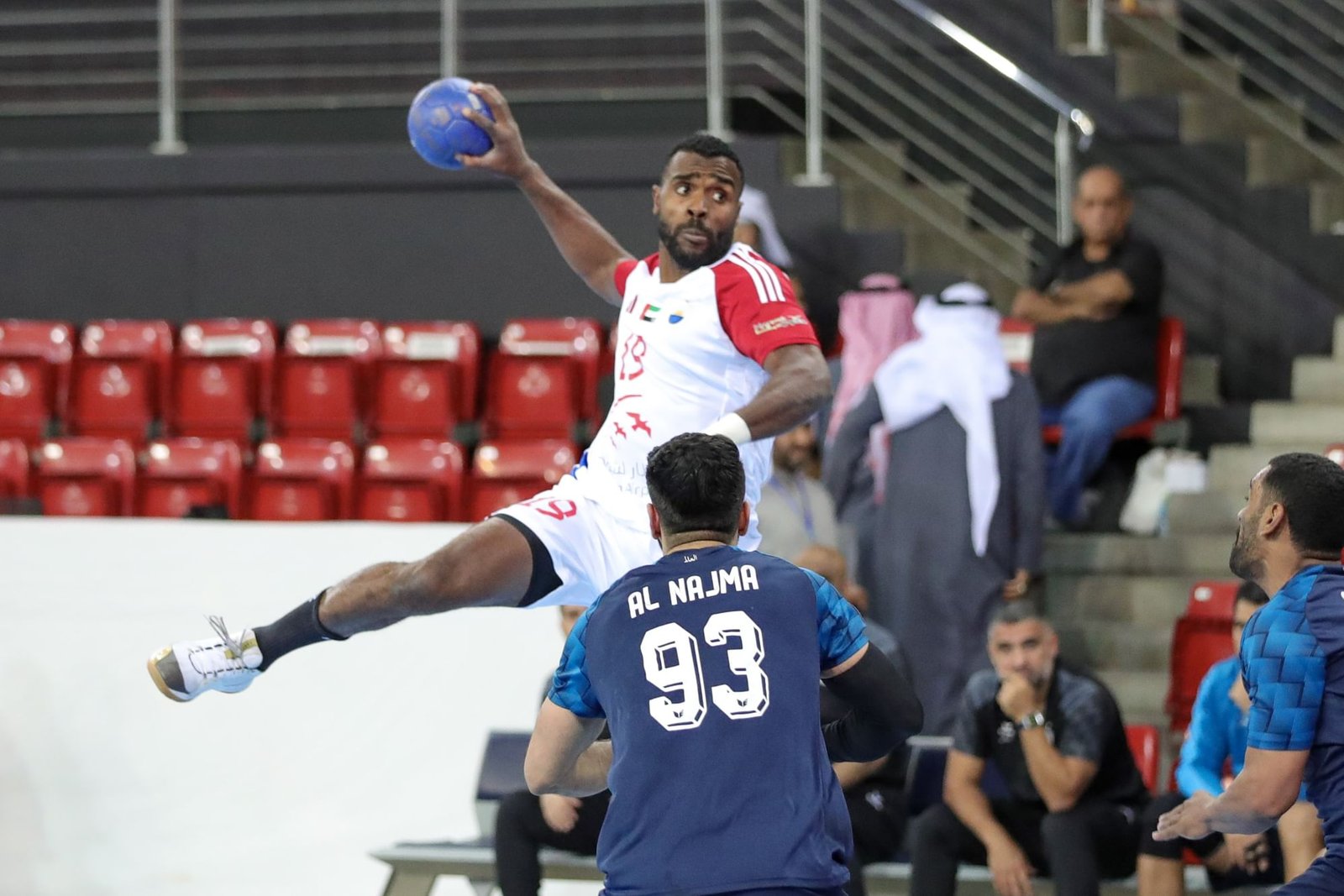 النجمة يتوج بطلا لكأس السوبر الإماراتي البحريني لكرة اليد 1 النجمة يتوج بطلا لكأس السوبر الإماراتي البحريني لكرة اليد