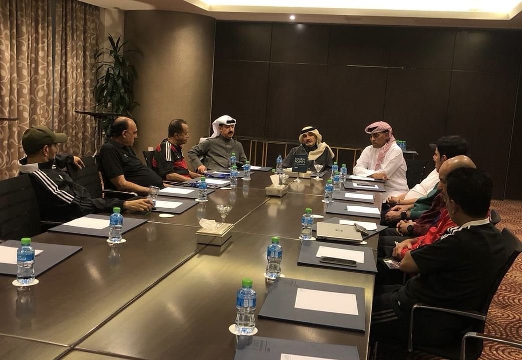 اعتماد حكام مباريات الجولة الأولى لكأس الخليج لقدامى اللاعبين بالكويت 1 اعتماد حكام مباريات الجولة الأولى لكأس الخليج لقدامى اللاعبين بالكويت
