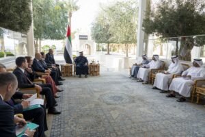 منصور بن زايد يستقبل النائب الأول لرئيس مجلس الوزراء الروسي 2 منصور بن زايد يستقبل النائب الأول لرئيس مجلس الوزراء الروسي