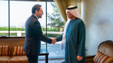 سعود بن صقر يستقبل رئيس مجموعة فنادق ومنتجعات "آي إتش جي"