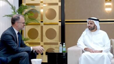 ولي عهد رأس الخيمة يستقبل القنصل الأمريكي