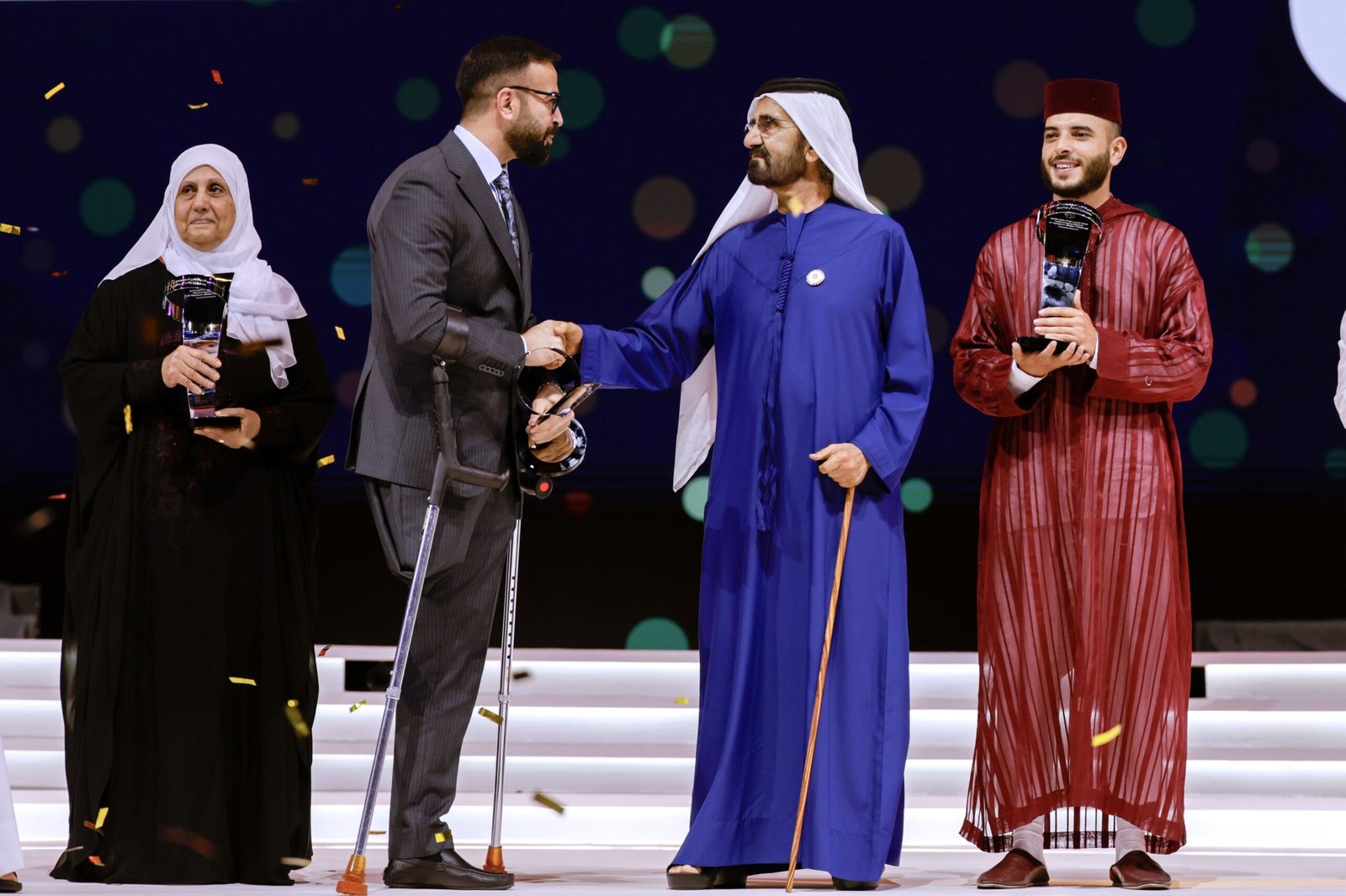 صناع الأمل .. قصص إنسانية وأثر لا ينمحي من حياة وذاكرة ملايين البشر 1 صناع الأمل .. قصص إنسانية وأثر لا ينمحي من حياة وذاكرة ملايين البشر