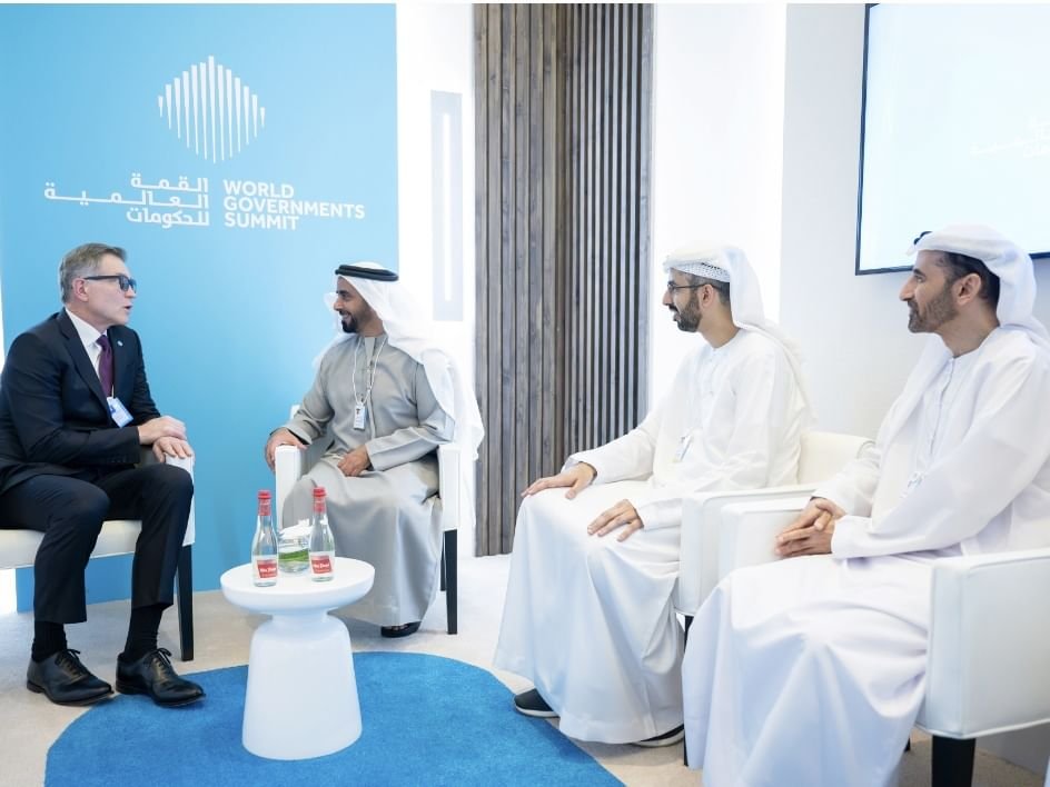 سيف بن زايد يلتقي الرئيس التنفيذي لشركة روبلوكس على هامش القمة العالمية للحكومات 1 سيف بن زايد يلتقي الرئيس التنفيذي لشركة روبلوكس على هامش القمة العالمية للحكومات