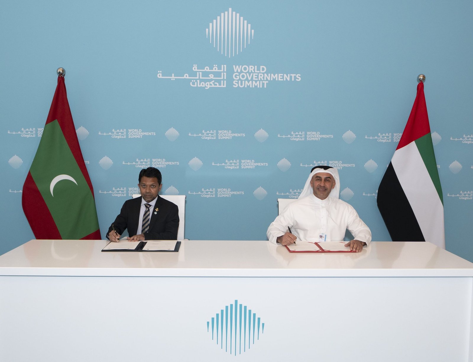 حكومة الإمارات تُطلق مرحلة جديدة من التحديث الحكومي مع عدد من الدول 1 حكومة الإمارات تُطلق مرحلة جديدة من التحديث الحكومي مع عدد من الدول