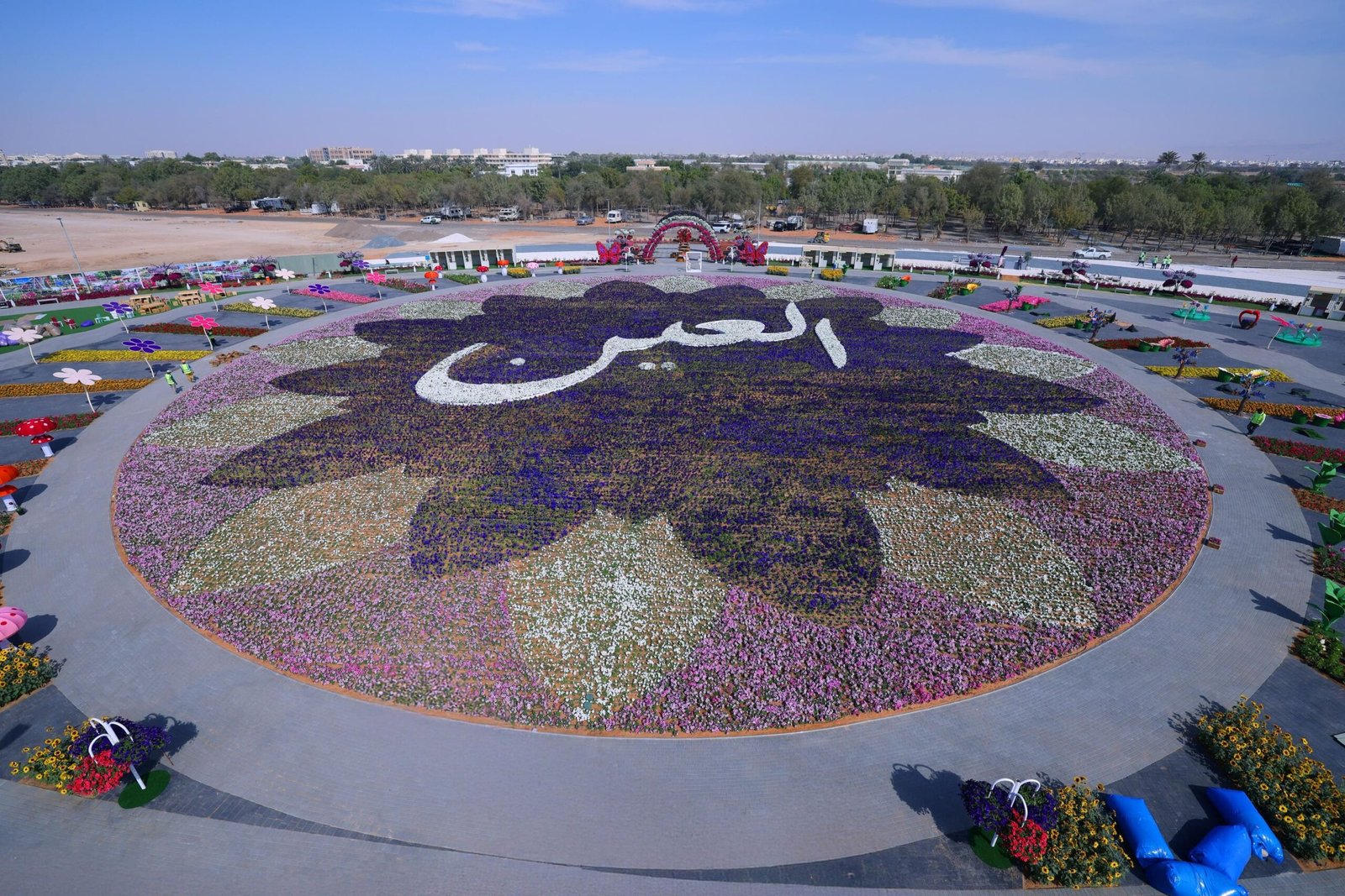 مهرجان العين للزهور 2025 ينطلق السبت 1 مهرجان العين للزهور 2025 ينطلق السبت