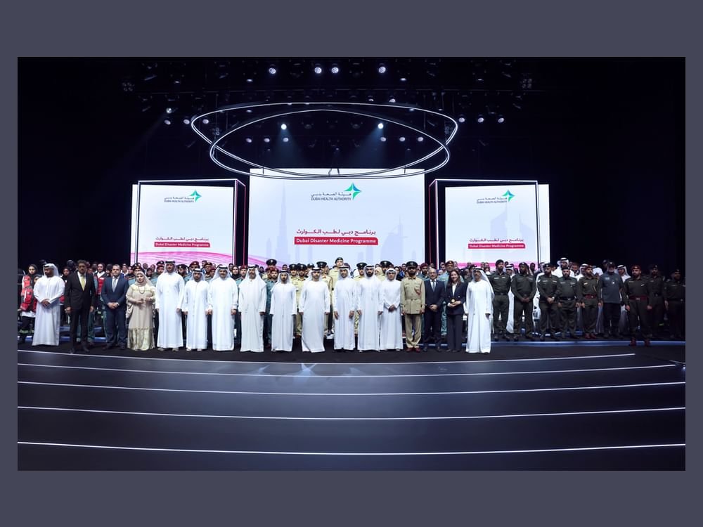منصور بن محمد يشهد تخريج الدفعة الأولى من "برنامج دبي لطب الكوارث" 1 منصور بن محمد يشهد تخريج الدفعة الأولى من "برنامج دبي لطب الكوارث"
