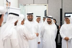 نيابة عن هزاع بن زايد .. محمد بن حمدان بن زايد يفتتح "نادي بركة الدار الاجتماعي" في رماح بمنطقة العين
